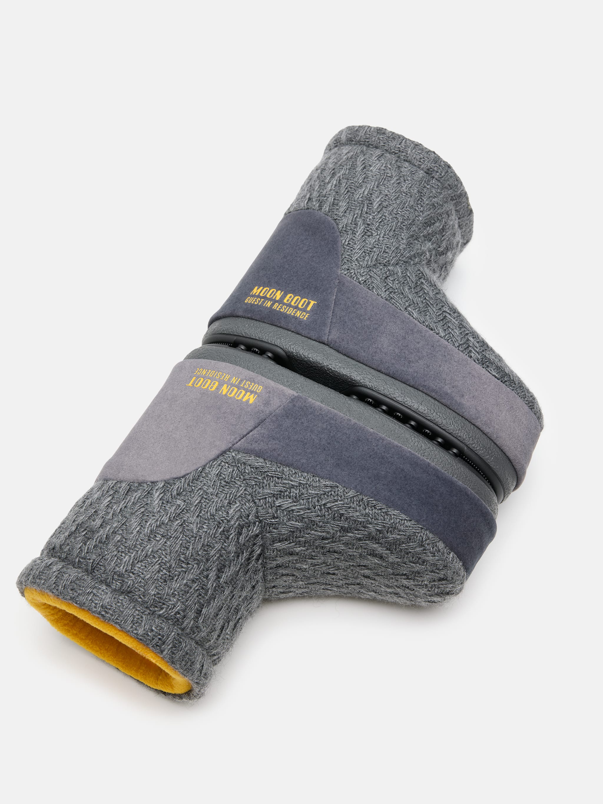 MOON BOOT X GUEST IN RESIDENCE ICON LOW NO LACE GREY KNIT STIEFEL