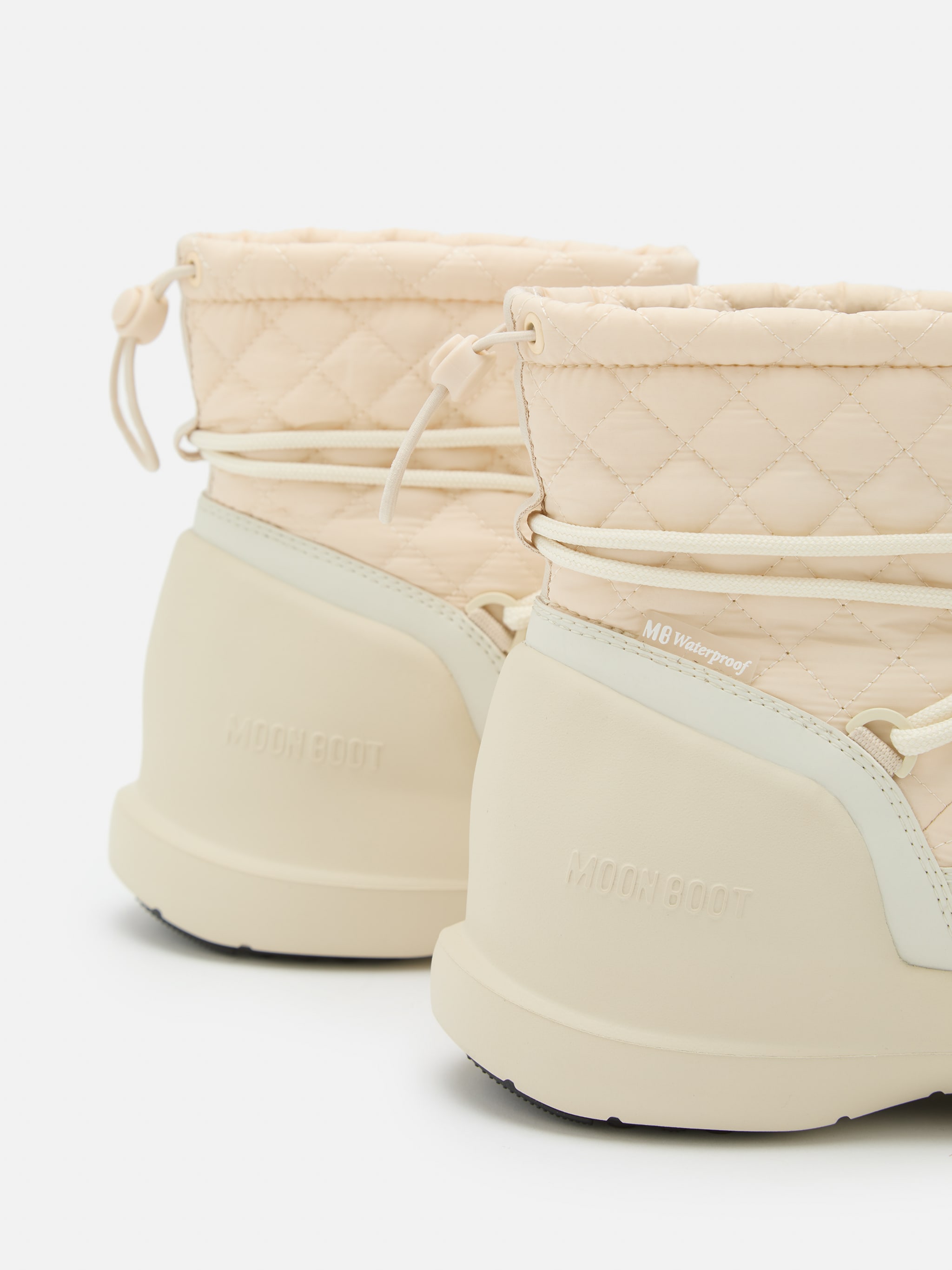 MEZZALUNA MITTELER CREAM GEQUILTBTE STIEFEL