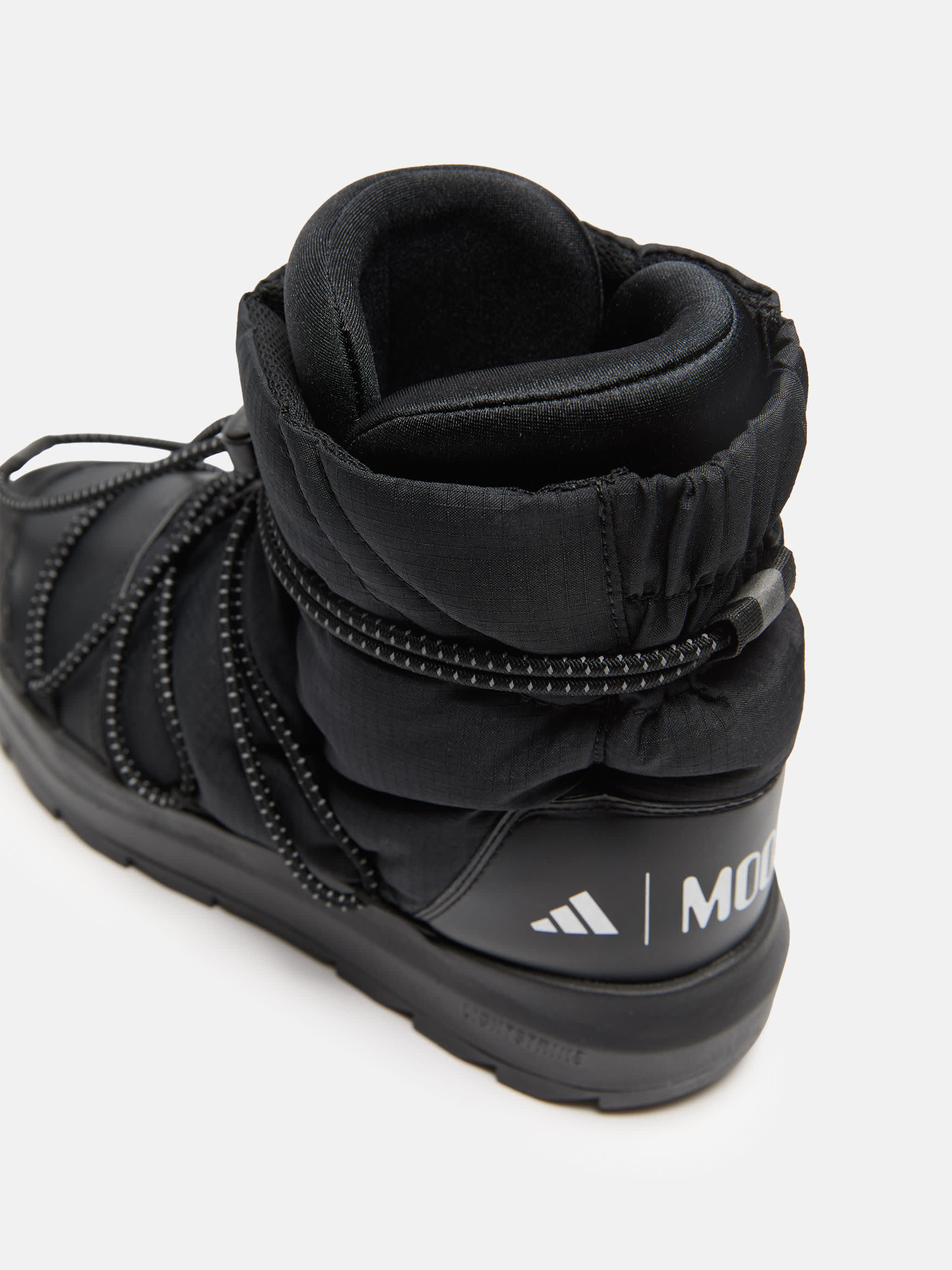 ADIDAS X MOON BOOT SCHWARZ ACE MITTELTIEFE SNEAKERS