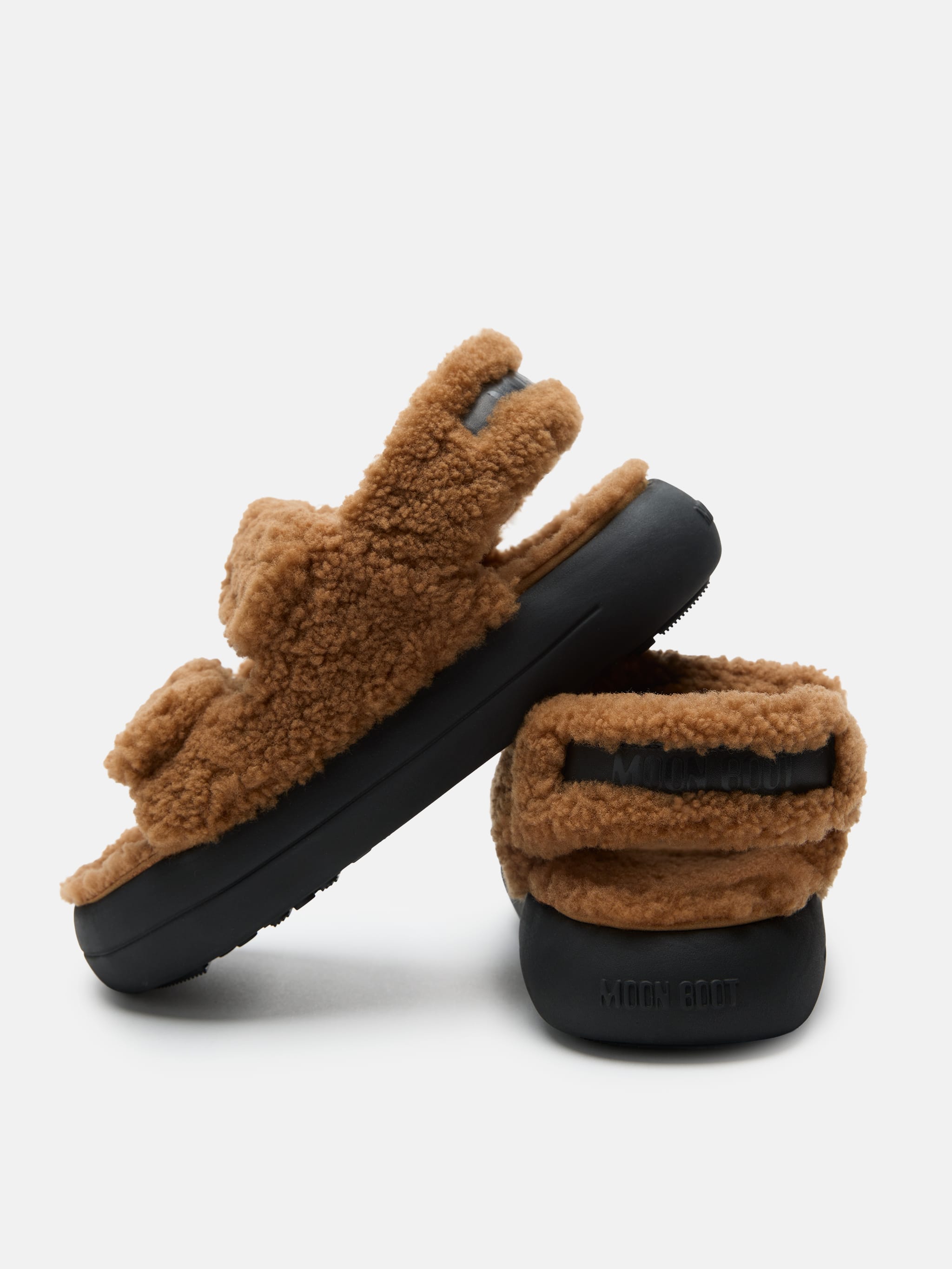 SHEARLING BROWN SANDALEN