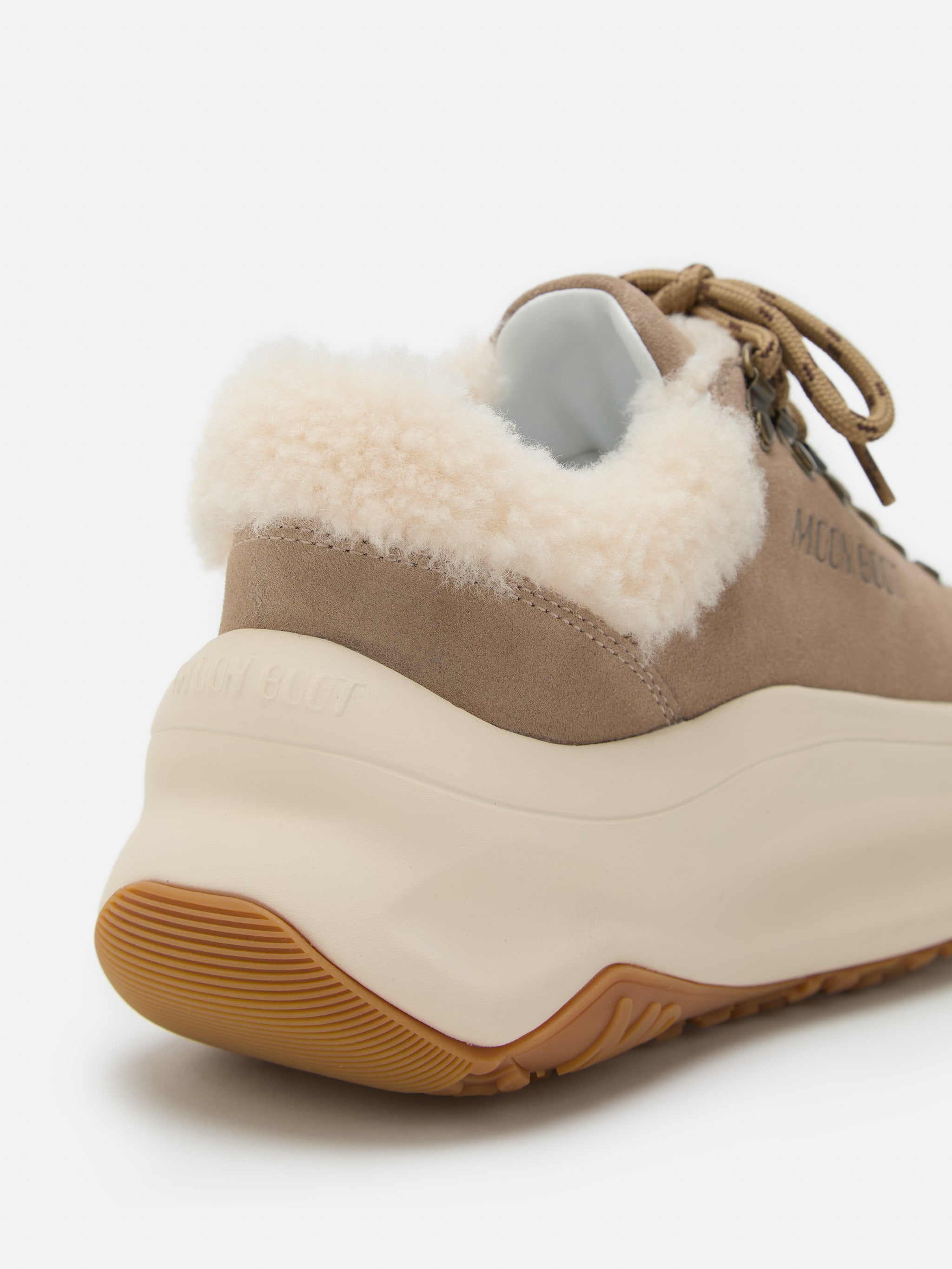 MOON247 CITY BEIGE SCHAFPELZ-SNEAKERS
