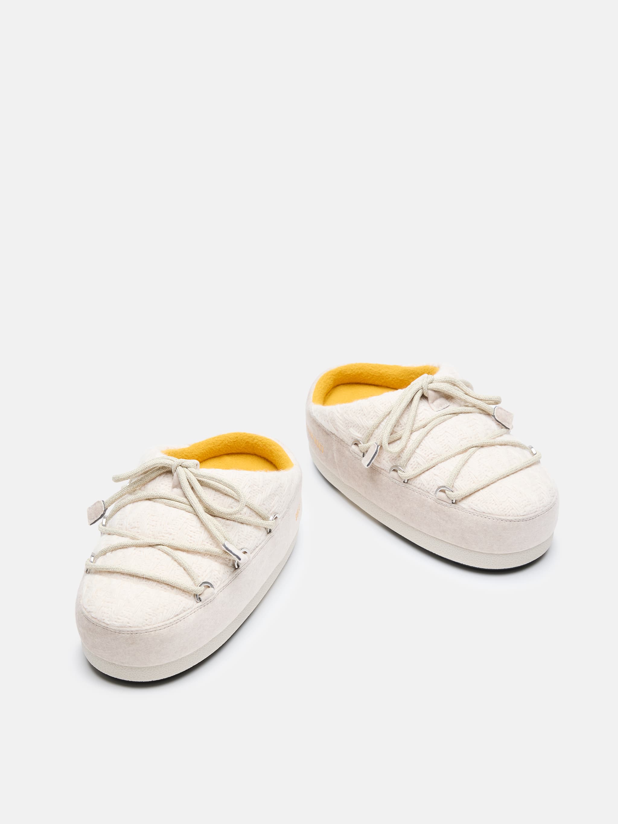 MOON BOOT X GUEST IN RESIDENCE EVX WEISSER SAND STRICKMULLEN